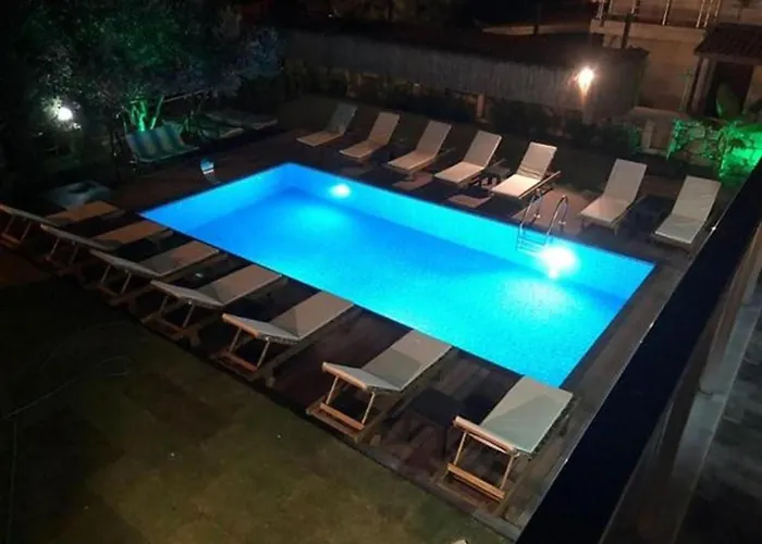 Отель Cesmeli Boutique - Cesme, Izmir Ciftlikkoyu